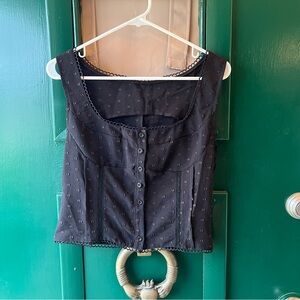 Dazy Elegant Black Sleeveless Blouse with buttons for summer